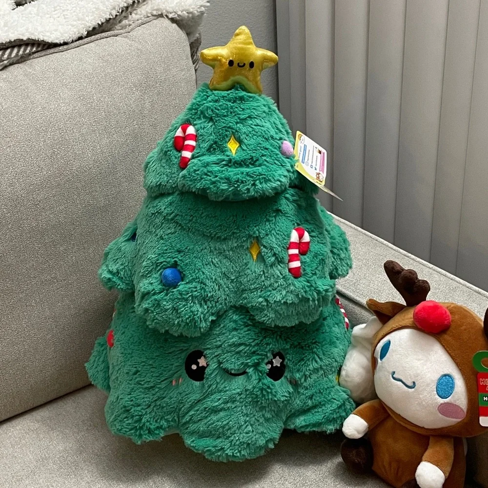 Squishable Christmas Tree - Picture 1 of 1